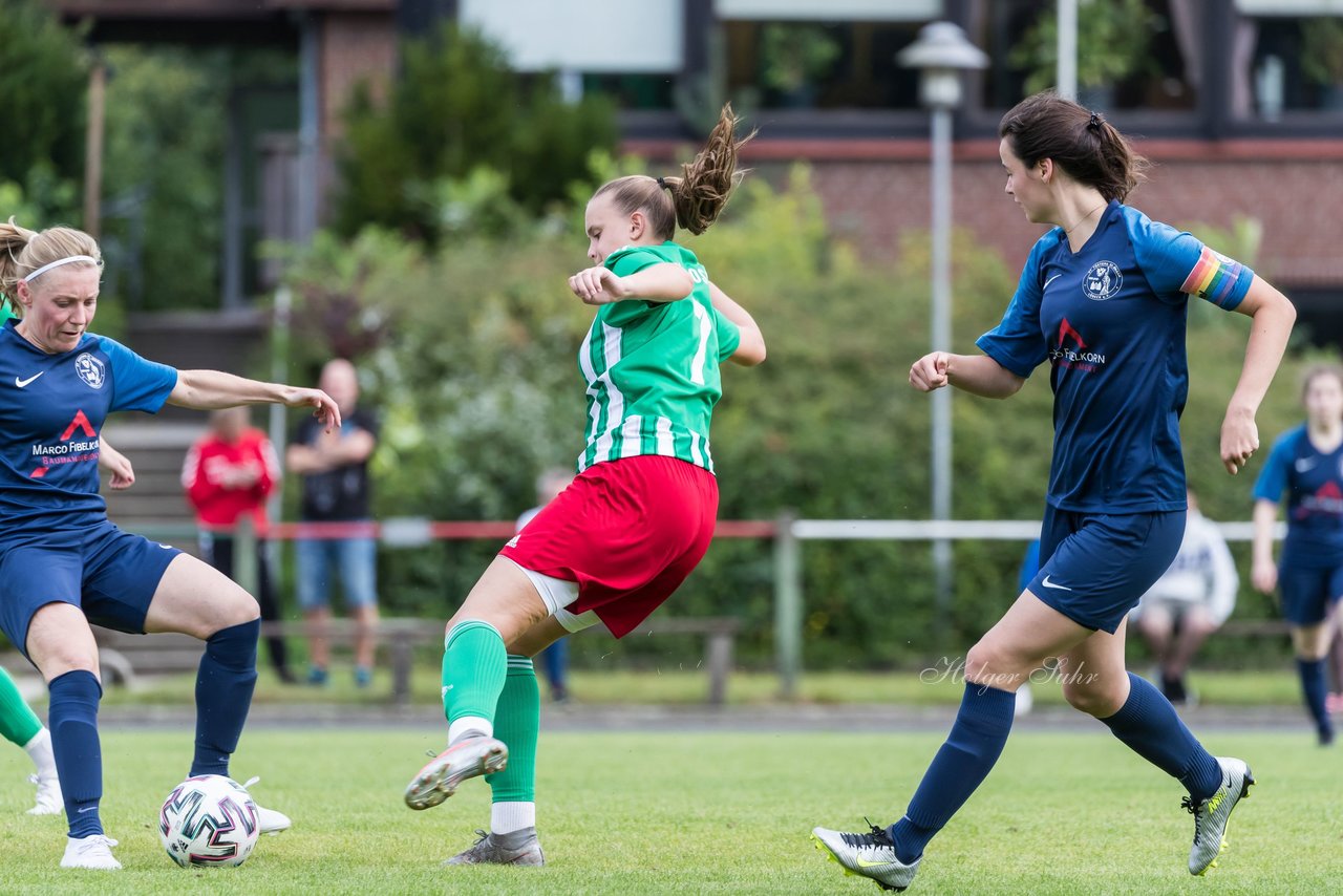 Bild 238 - F SV Boostedt - SV Fortuna St. Juergen : Ergebnis: 2:1